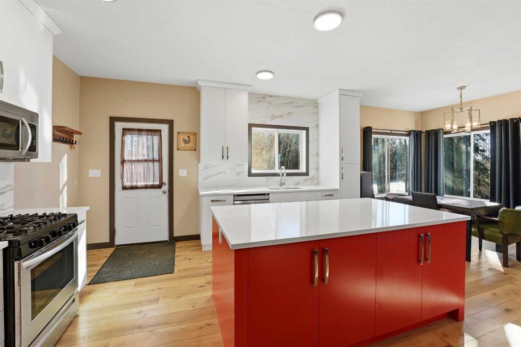 Picture for 44015 Township Road 37-4  