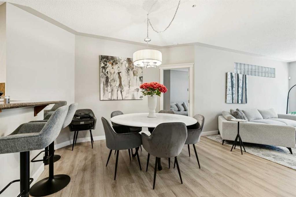 Picture for 211, 10 Discovery Ridge Close SW