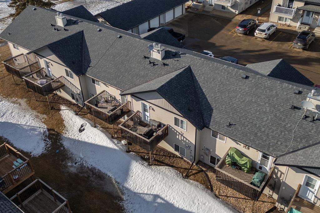 Picture for 24, 5302 47 Street 