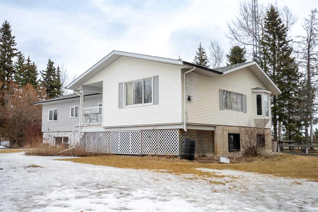 Picture for 394051 Range Road 8-5A  