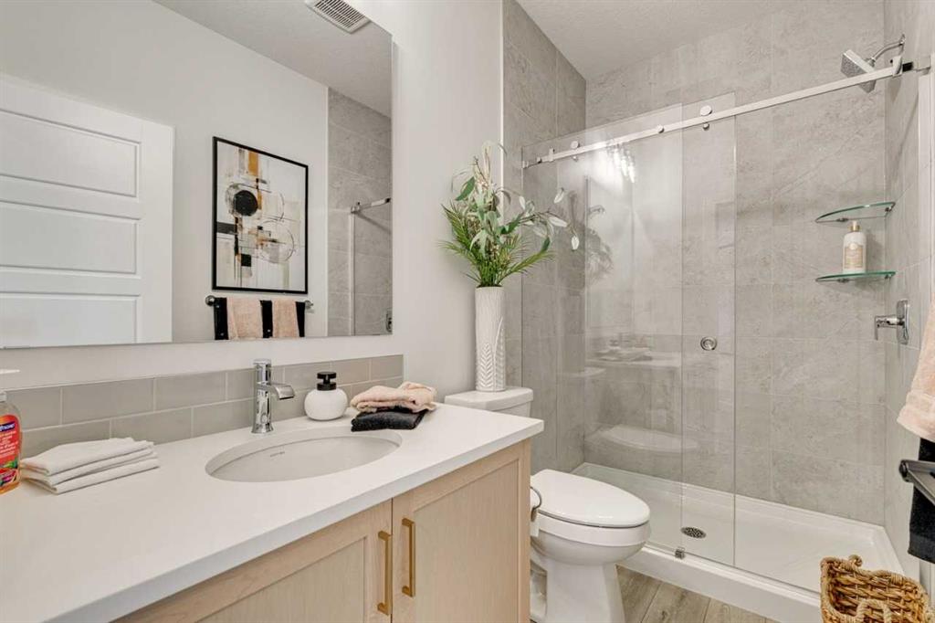 Picture for 192 Lewiston Landing NE