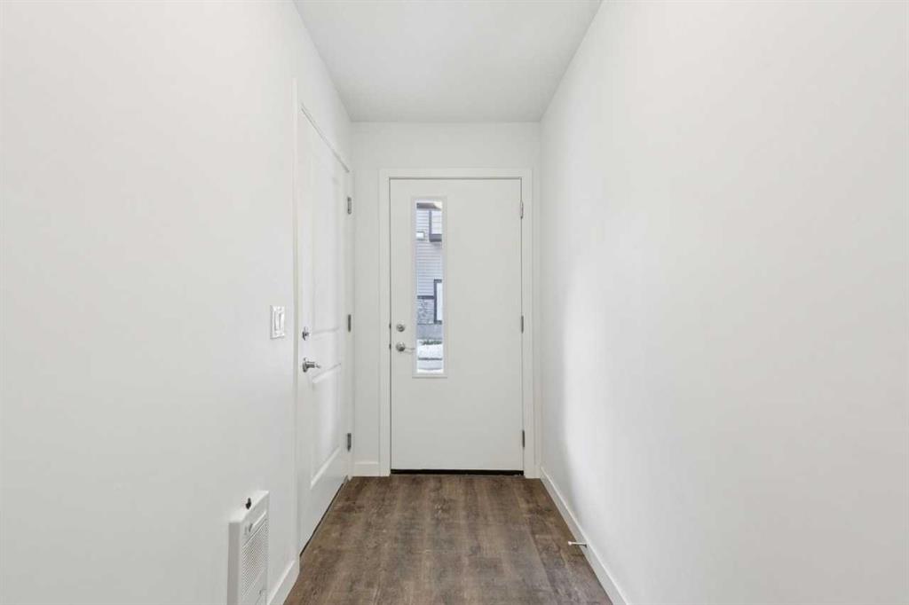 Picture for 403, 850 Belmont Drive SW