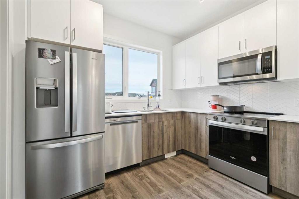 Picture for 403, 850 Belmont Drive SW