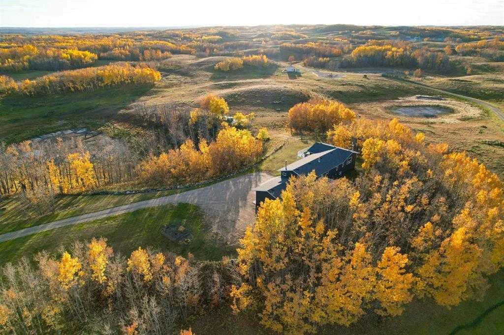 Picture for 38221 Range Road 242  