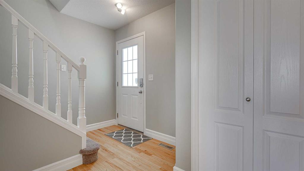 Picture for 14 Arnold Close 