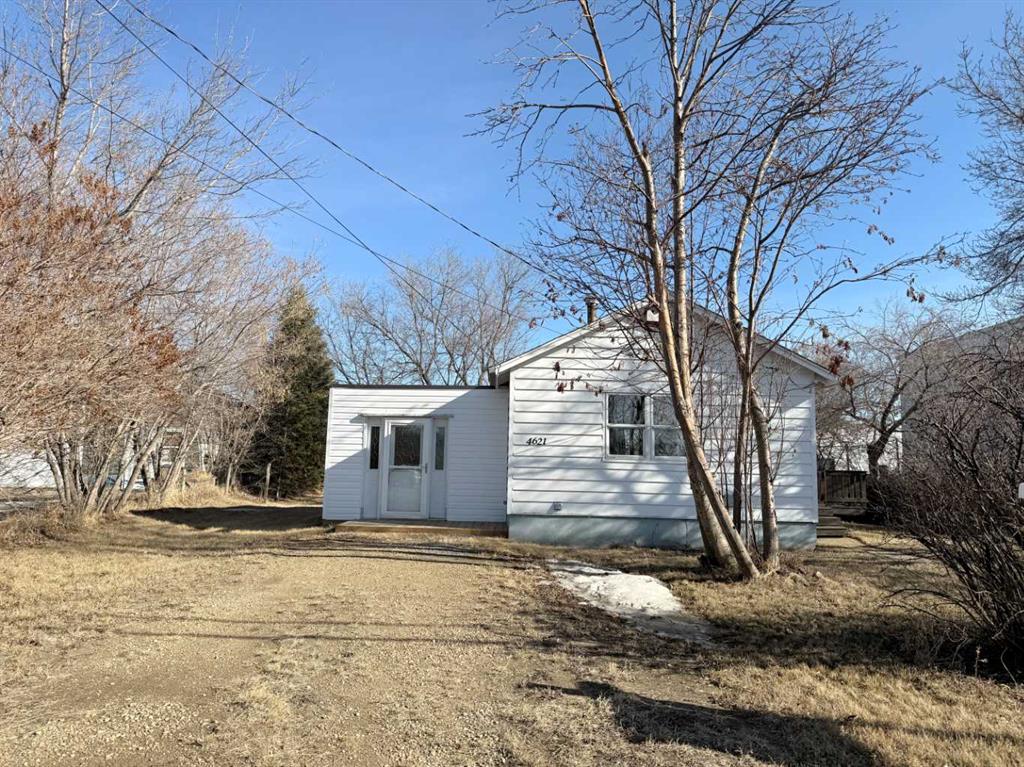 Picture for 4621 46 Street 