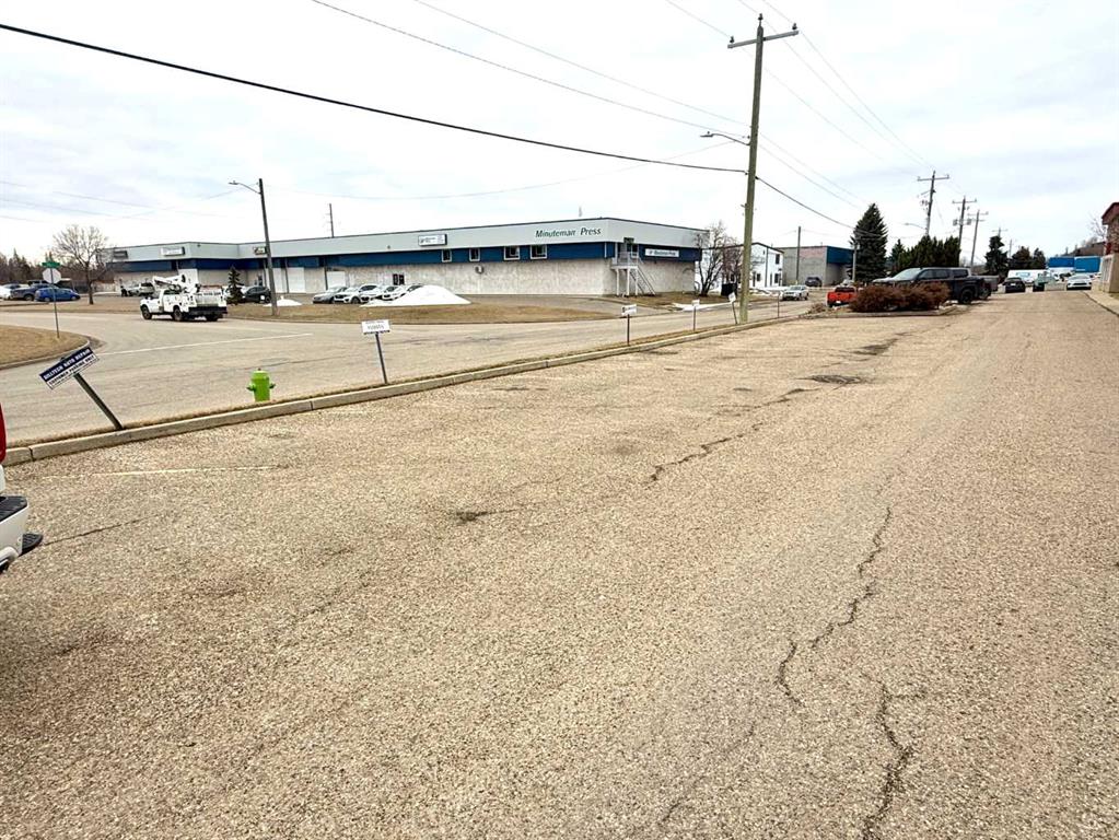 Picture for 5, 4608 62 Street 