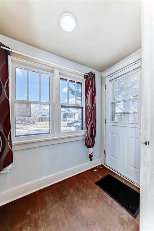 Picture for 5017 54 Ave  