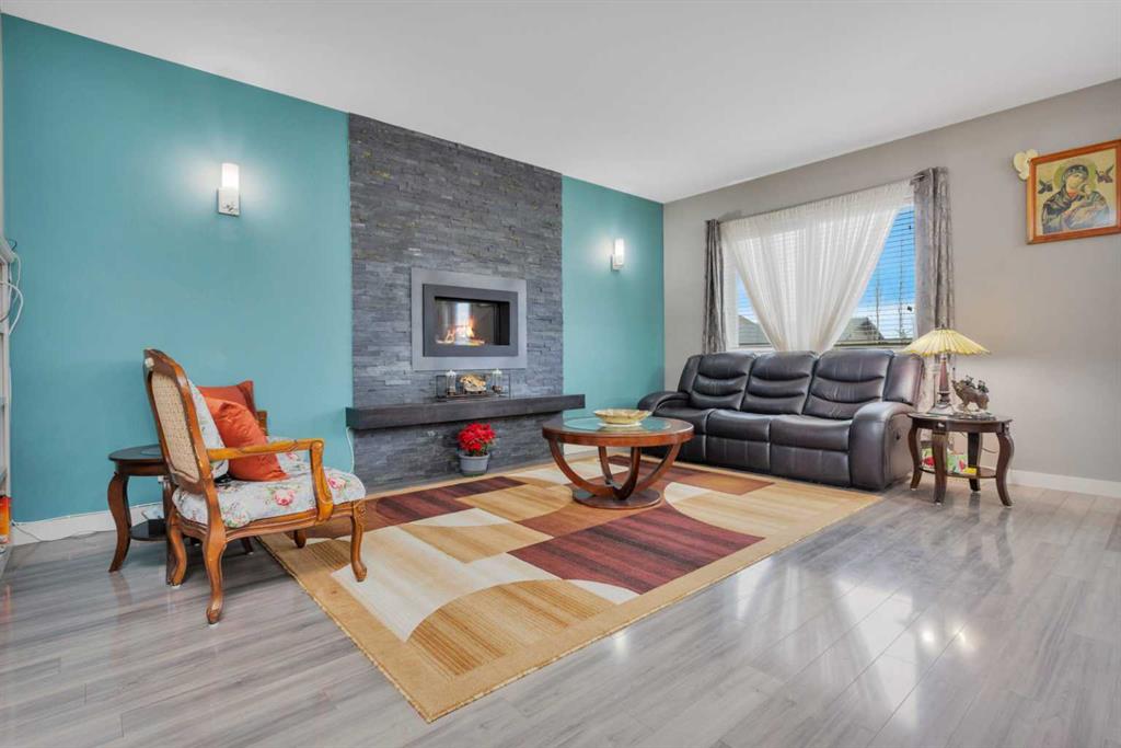 Picture for 360 Kingston Drive 