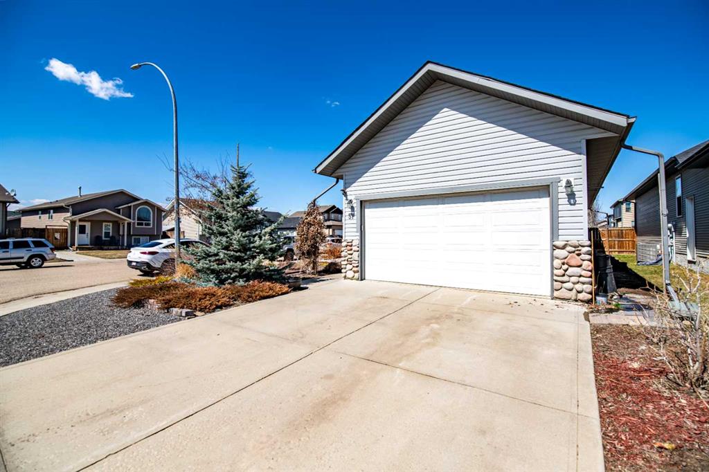 Picture for 57 Woodbine Close 