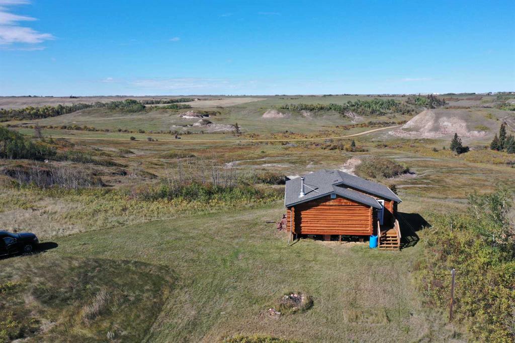 Picture for 42126 Range Road 175  