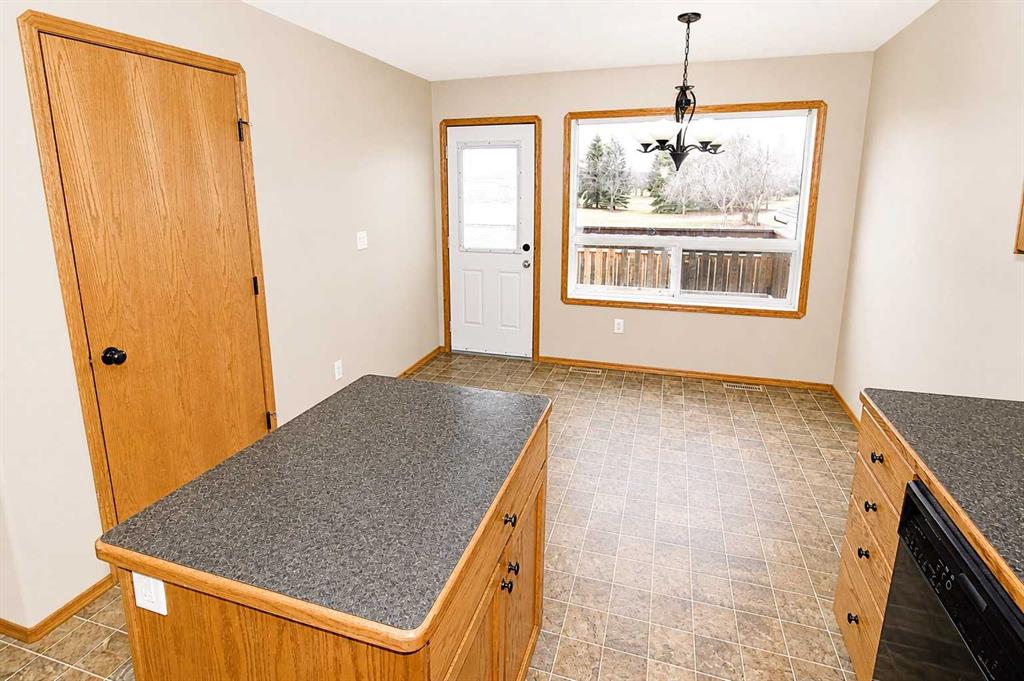 Picture for 60 Vickers Close 