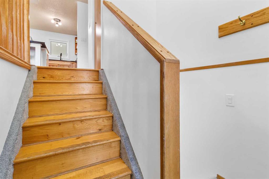 Picture for 39 Cedar Crescent 