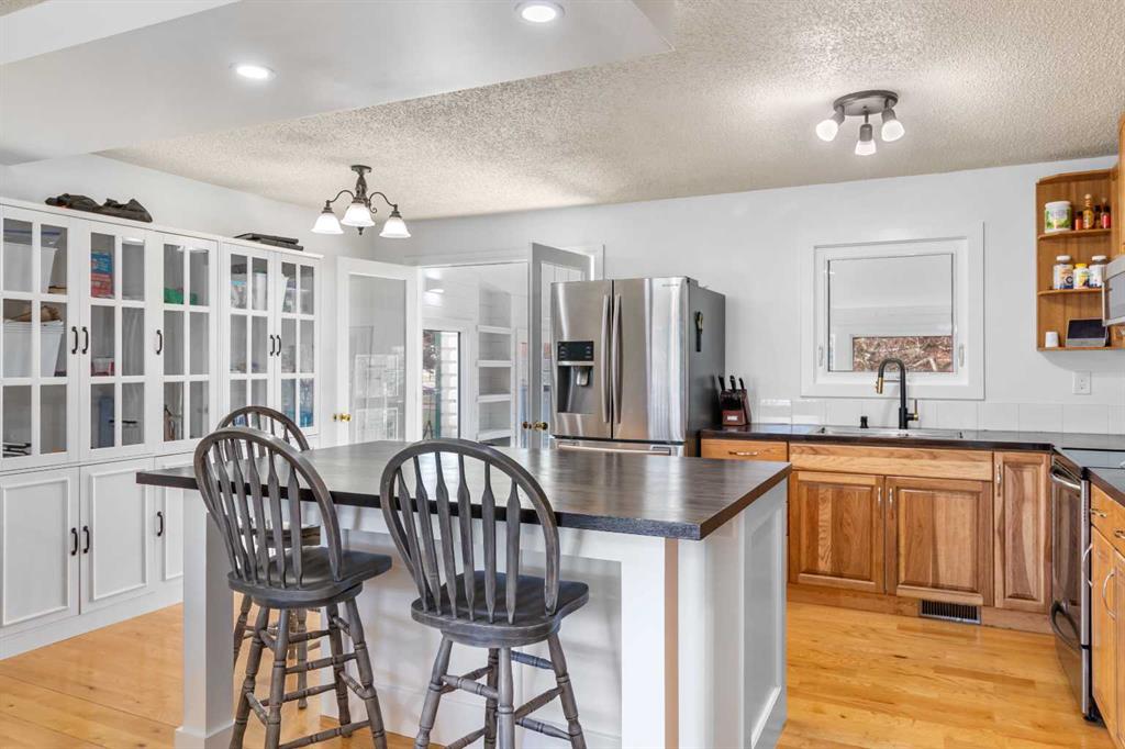 Picture for 39 Cedar Crescent 
