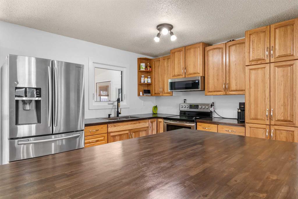 Picture for 39 Cedar Crescent 