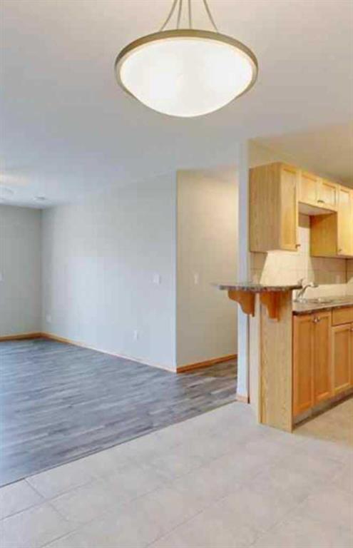 Picture for 207, 5205 Woodland Road 