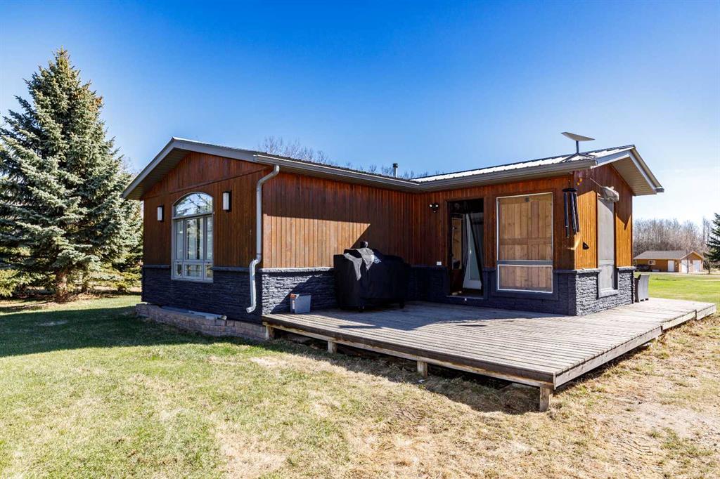 Picture for 415, 462014 Range Road 10  