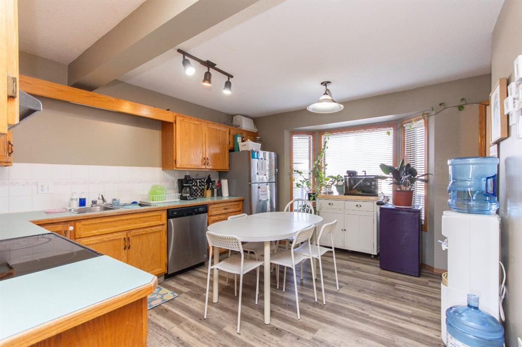 Picture for 16 Davis Close 