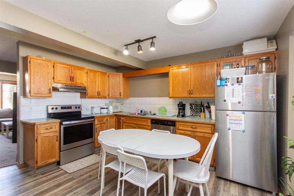 Picture for 16 Davis Close 