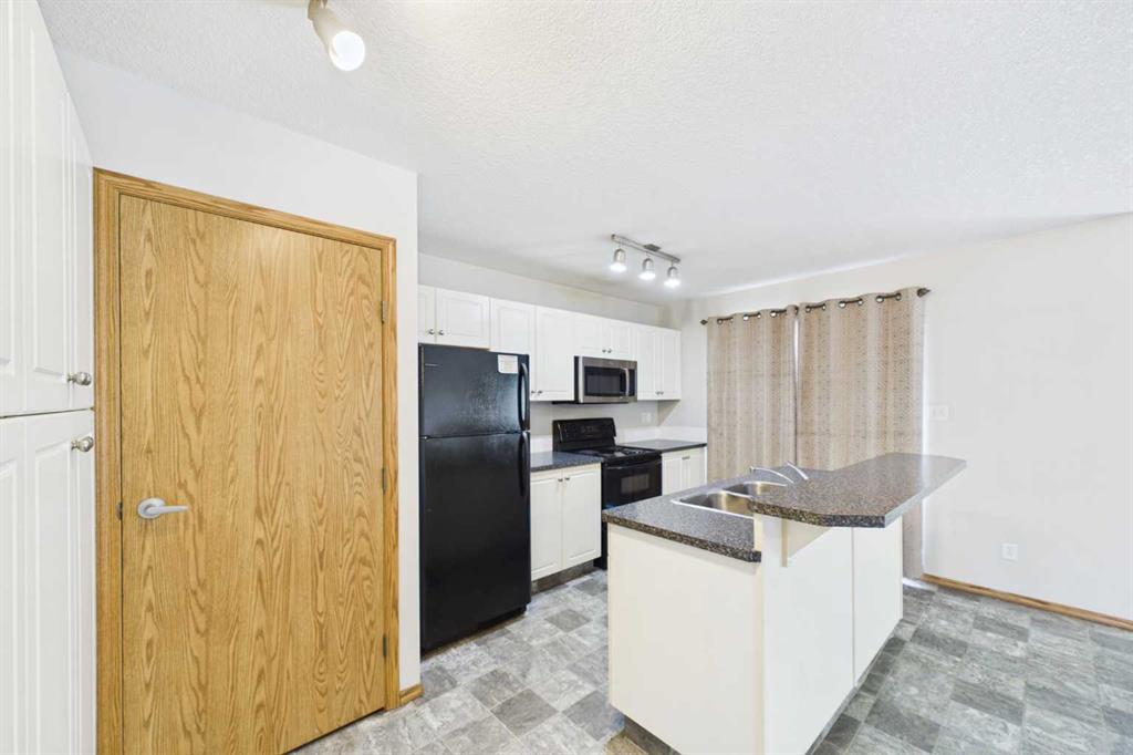 Picture for 40, 20 Jacobs Close 