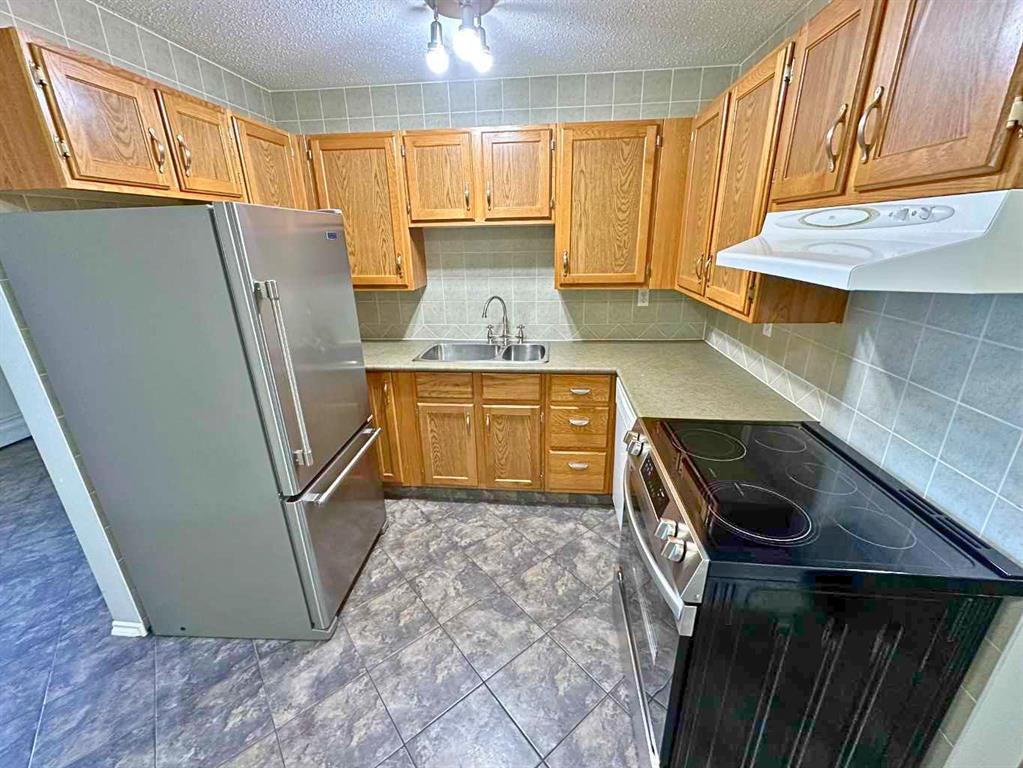 Picture for 102, 7031 Gray Drive 