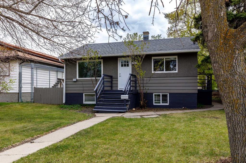 Picture for 3905 46 Street 