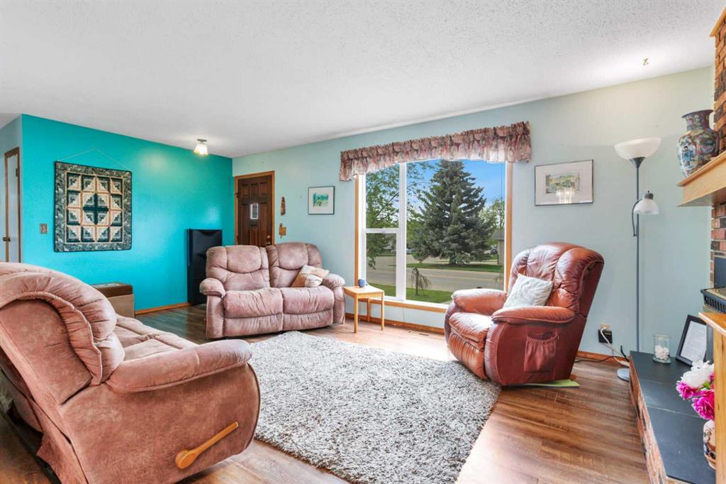 Picture for 4318 45 Ave  