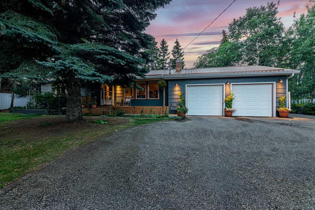 Picture for 4444 50 Street 