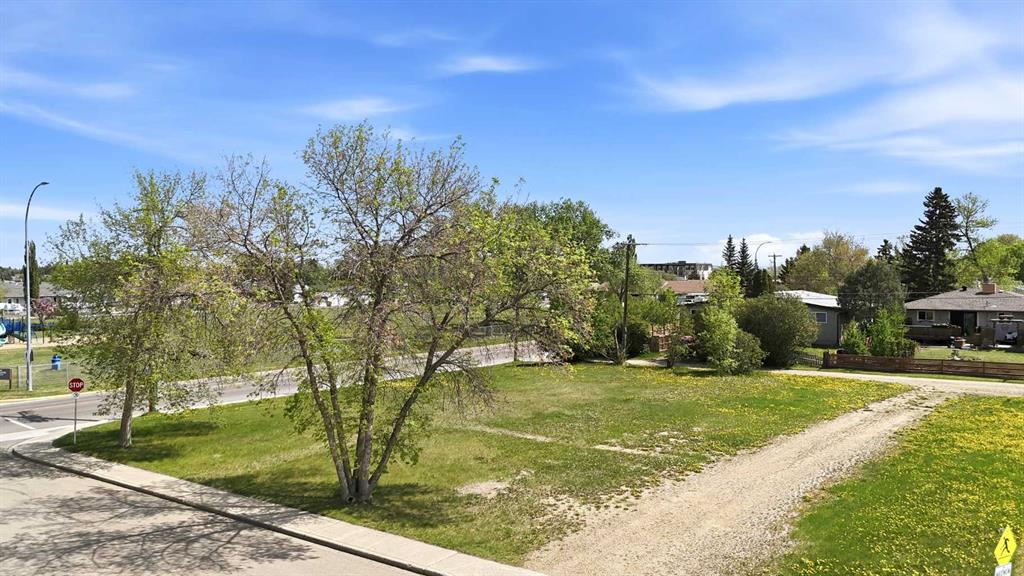 Picture for 5253 49 Street 