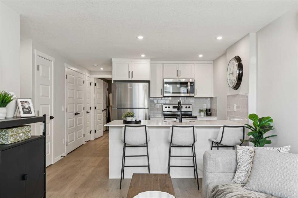 Picture for 105, 155 Crimson Ridge Place NW