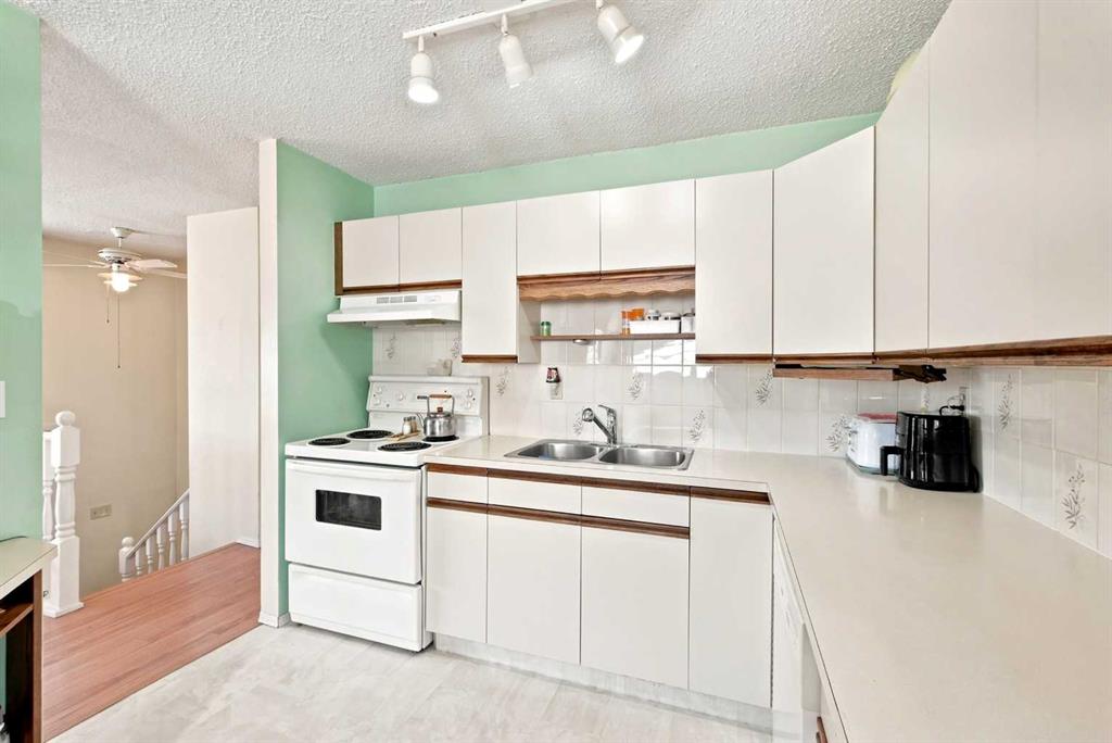 Picture for 38 Meadowview Close 