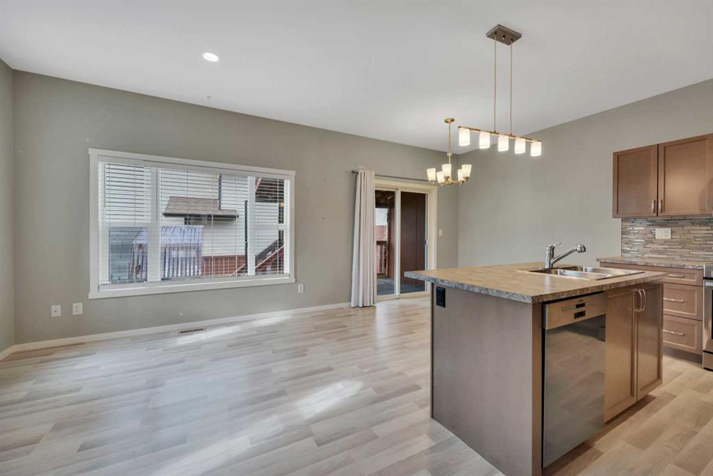 Picture for 1002 Minto Street 