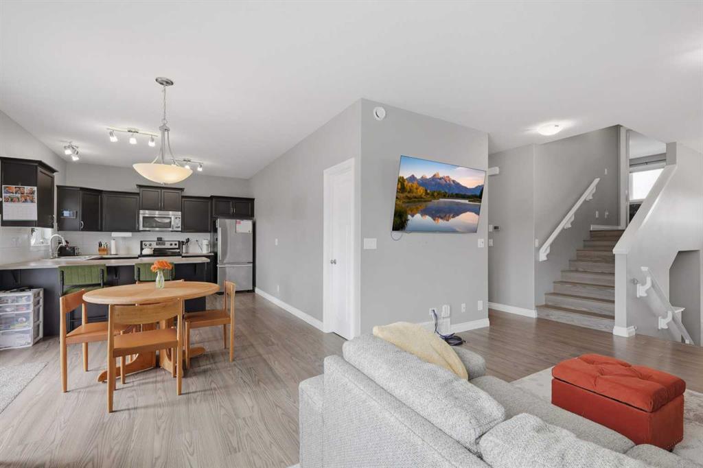 Picture for 95 Thompson Crescent 