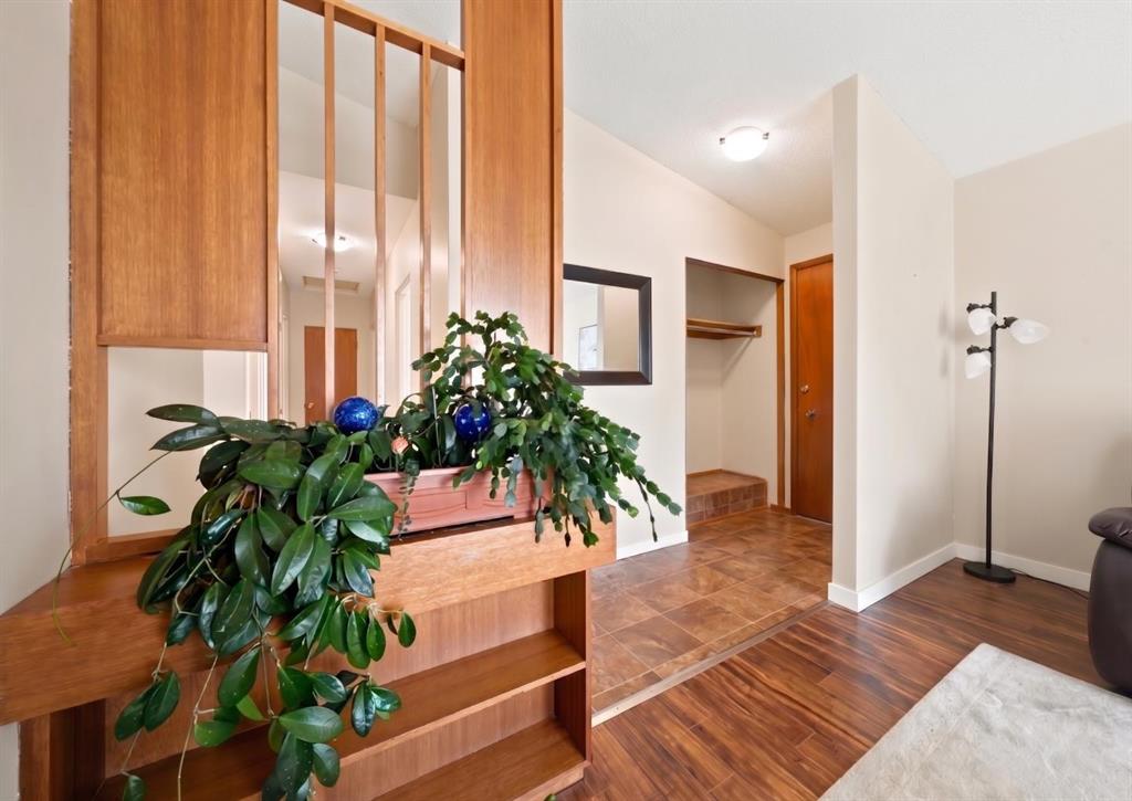 Picture for 4233 33 Street 