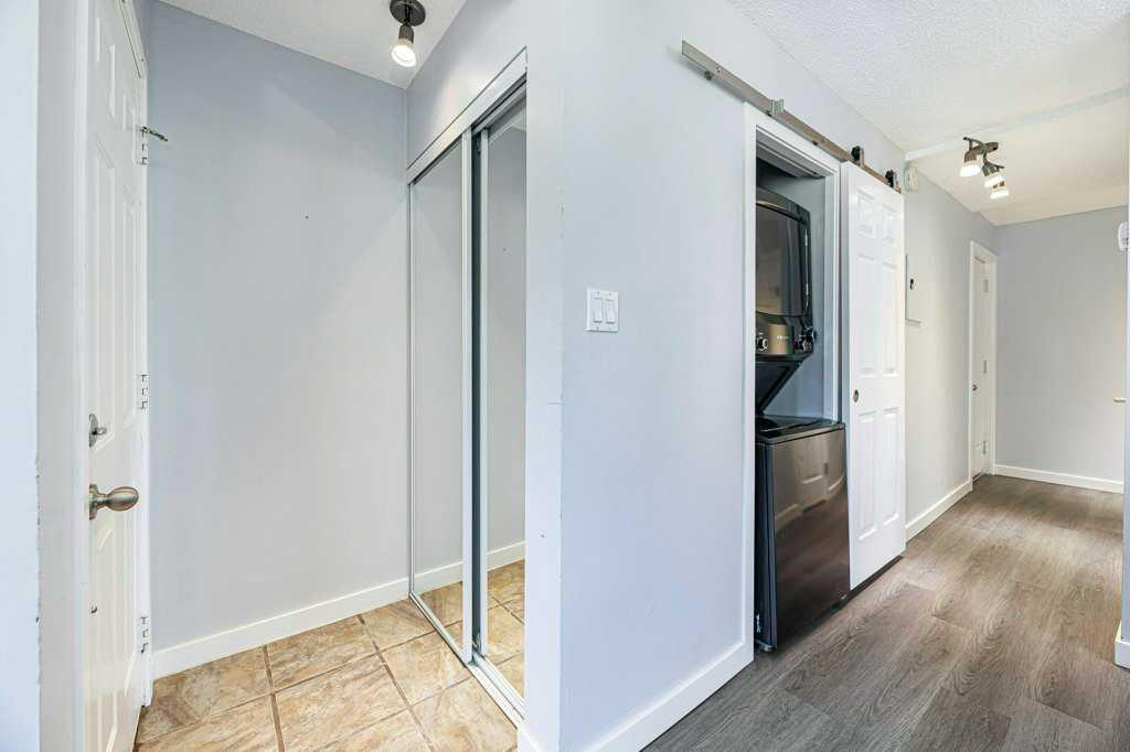 Picture for 27, 11 Stanton Street 