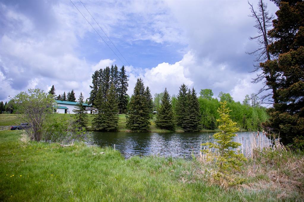      #500-520 320 TWP , Sundre, 0226,T0M 1X0 ;  Listing Number: MLS A1233527