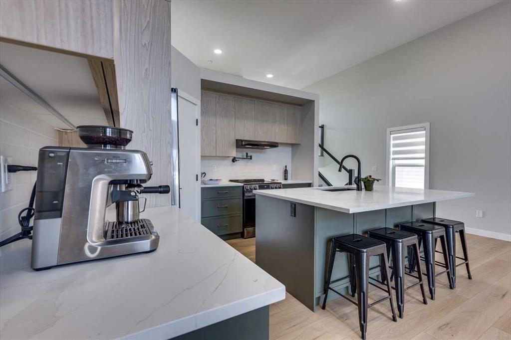 Picture for 232 Emerald Drive  https://www.cirrealty.ca/reb/cara/7/A2264067_11.jpg