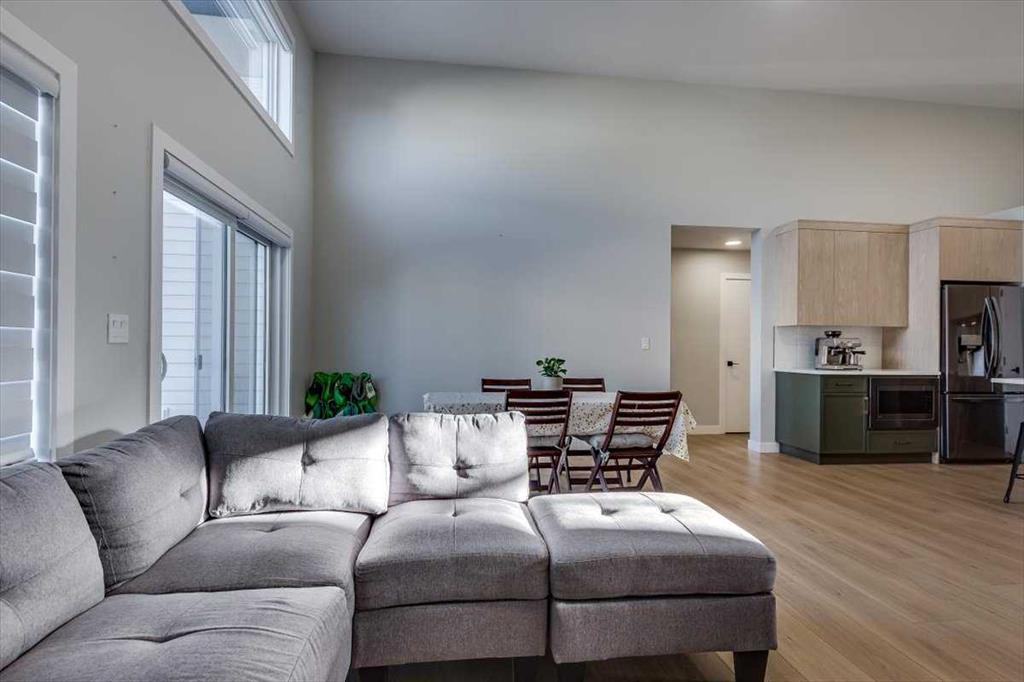 Picture for 232 Emerald Drive  https://www.cirrealty.ca/reb/cara/7/A2264067_18.jpg