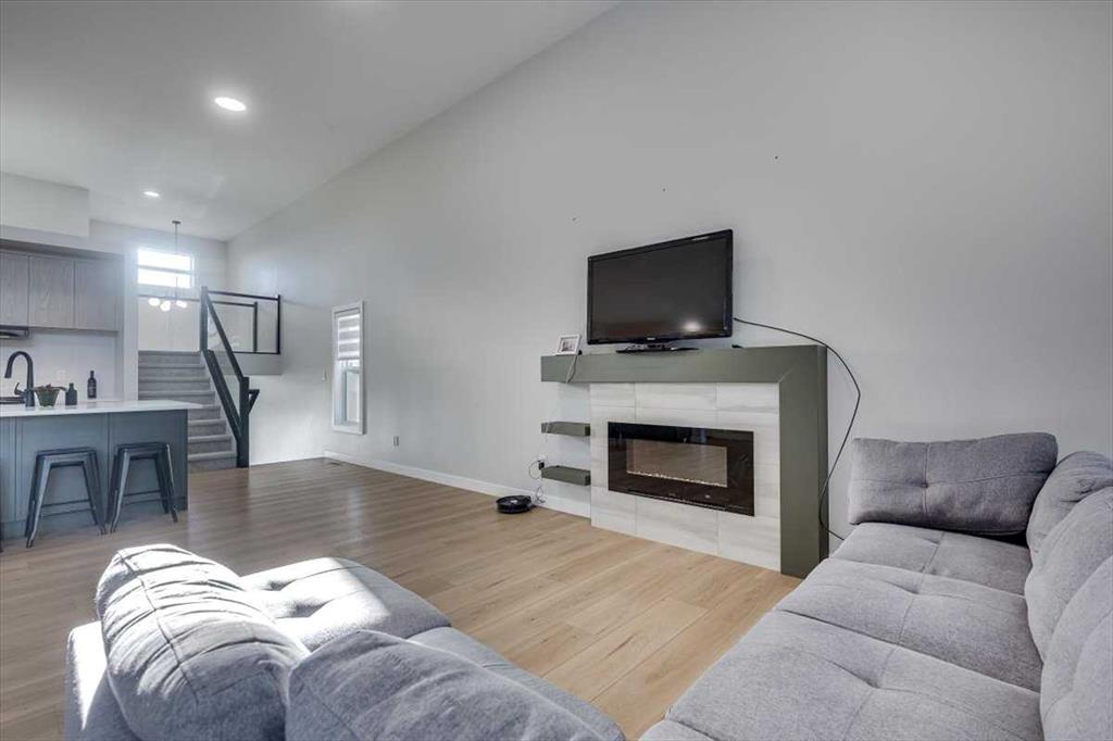 Picture for 232 Emerald Drive  https://www.cirrealty.ca/reb/cara/7/A2264067_19.jpg