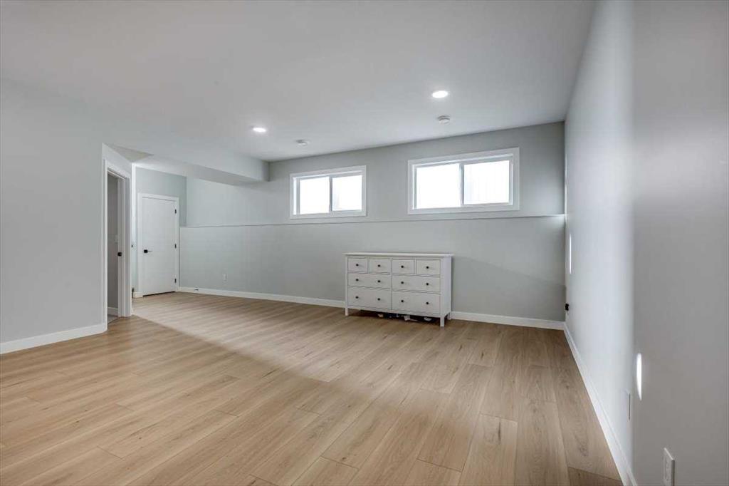 Picture for 232 Emerald Drive  https://www.cirrealty.ca/reb/cara/7/A2264067_39.jpg