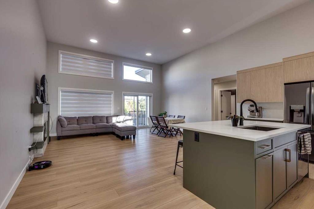 Picture for 232 Emerald Drive  https://www.cirrealty.ca/reb/cara/7/A2264067_9.jpg