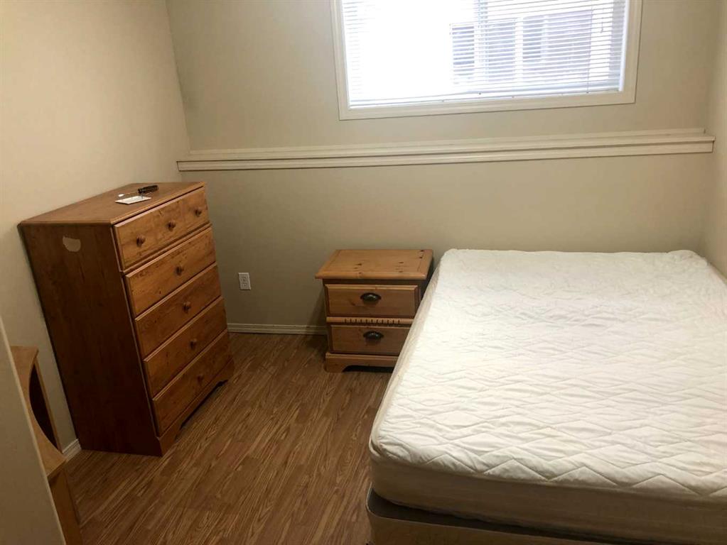 Picture for 7017 Deer Street  https://www.cirrealty.ca/reb/cara/7/A2265647_20.jpg