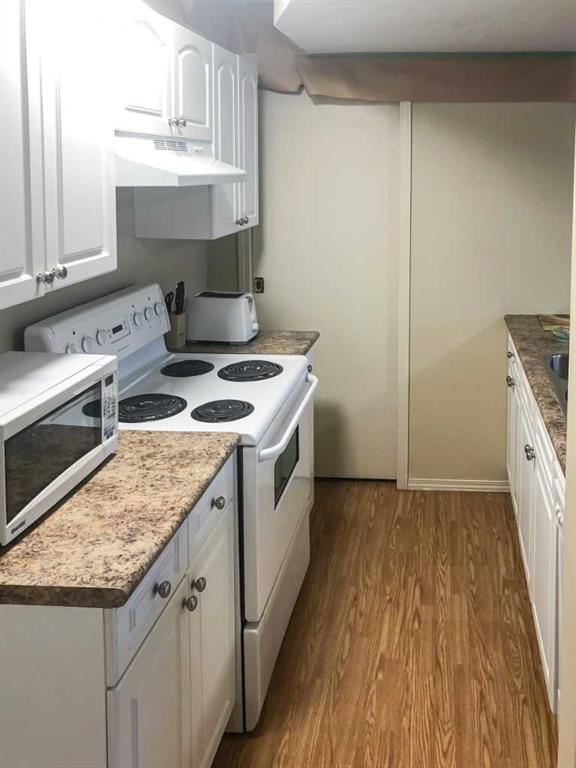 Picture for 7017 Deer Street  https://www.cirrealty.ca/reb/cara/7/A2265647_9.jpg