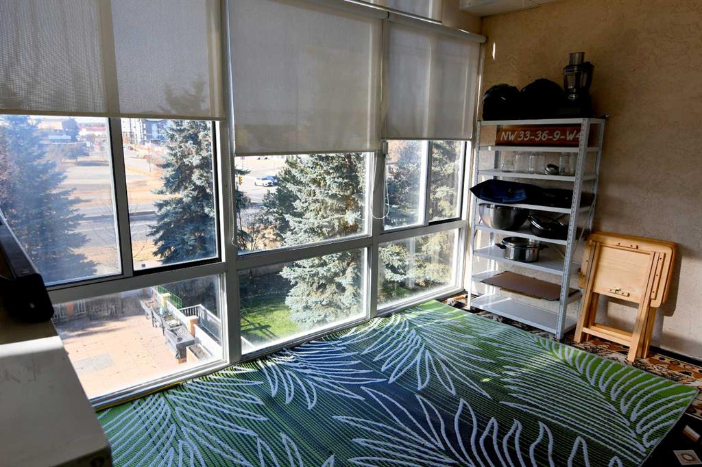 Picture for 306, 4512 52 Avenue  https://www.cirrealty.ca/reb/cara/7/A2265797_15.jpg