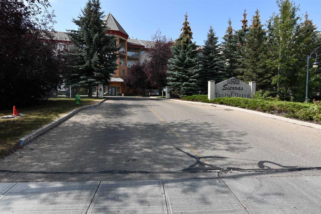 Picture for 306, 4512 52 Avenue  Picture for 306, 4512 52 Avenue