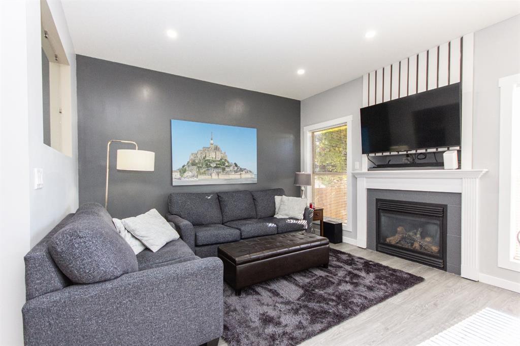 Picture for 347 Addington Drive  https://www.cirrealty.ca/reb/cara/7/A2265967_12.jpg