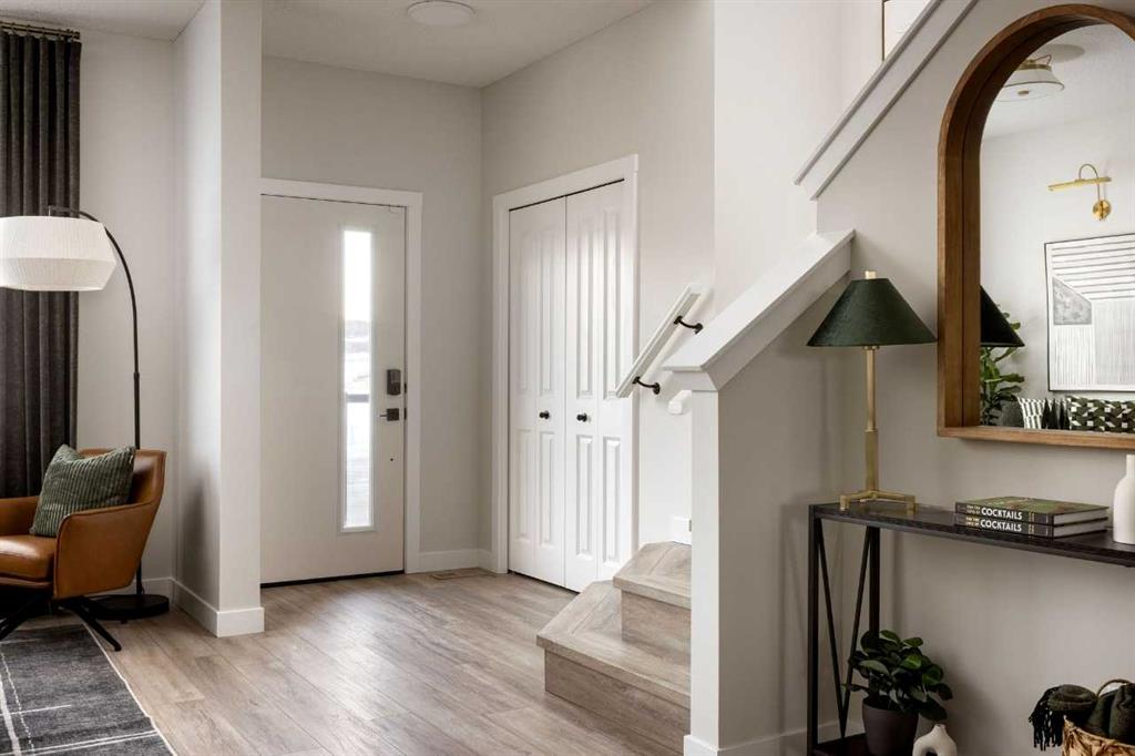 Picture for 566 Wolf Willow Boulevard SE