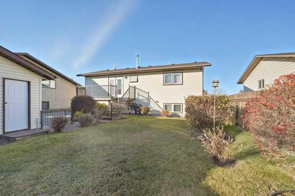 Picture for 69 Hallgren Avenue  https://www.cirrealty.ca/reb/cara/7/A2266457_23.jpg