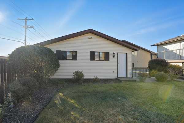 Picture for 69 Hallgren Avenue  https://www.cirrealty.ca/reb/cara/7/A2266457_24.jpg