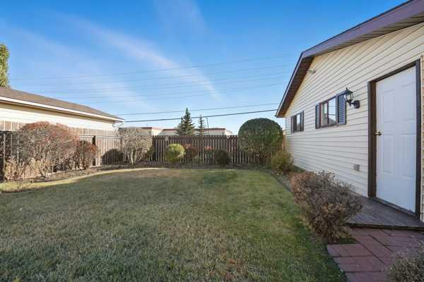 Picture for 69 Hallgren Avenue  https://www.cirrealty.ca/reb/cara/7/A2266457_31.jpg